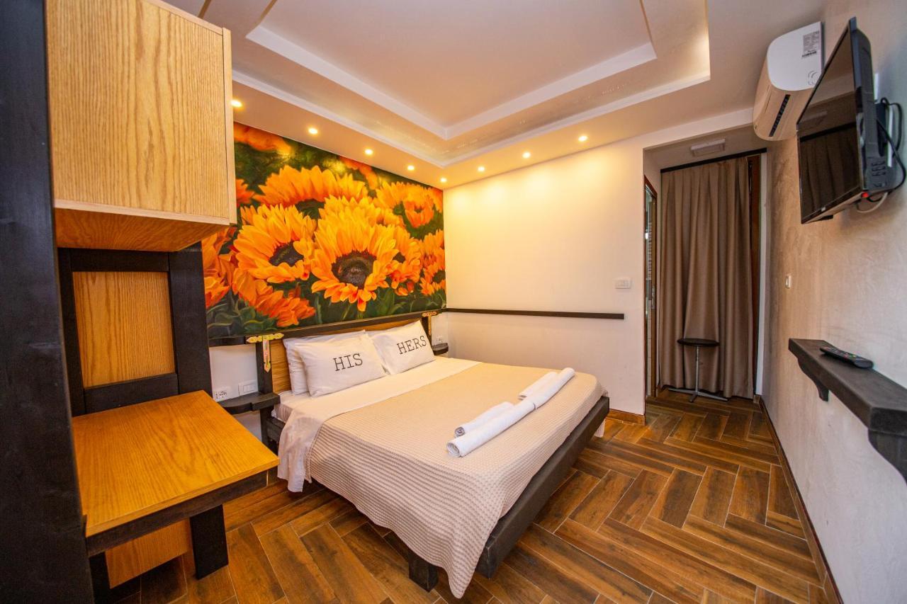 Hotel Legjenda Shkodër 외부 사진