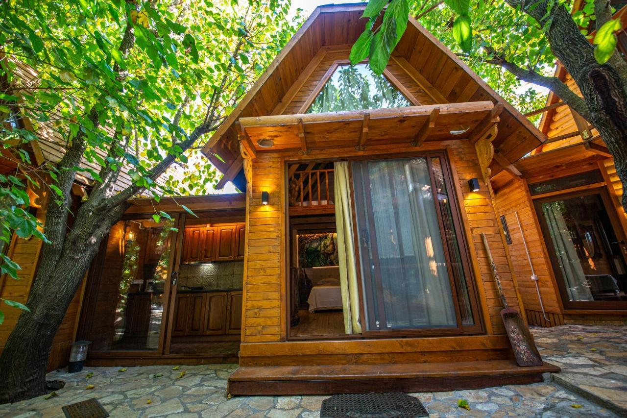 Hotel Legjenda Shkodër 외부 사진