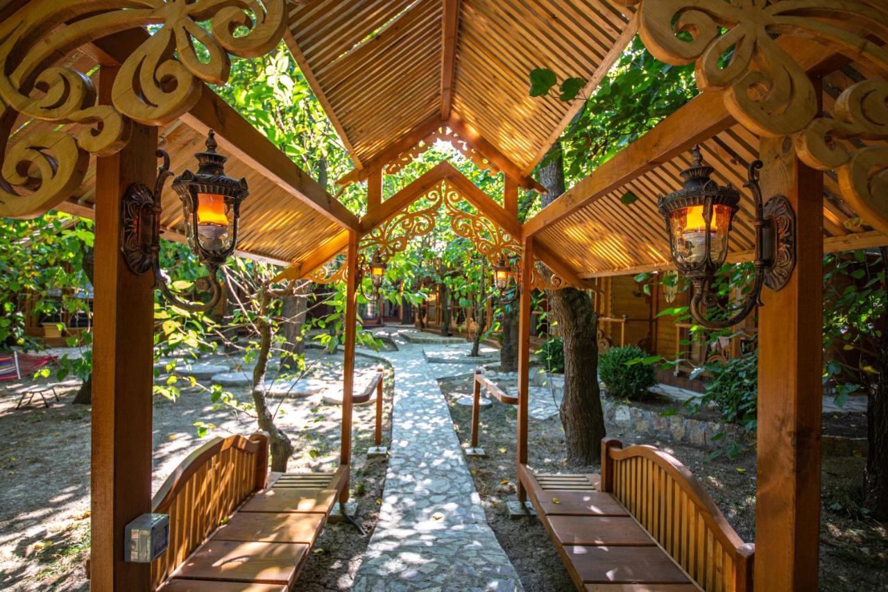 Hotel Legjenda Shkodër 외부 사진