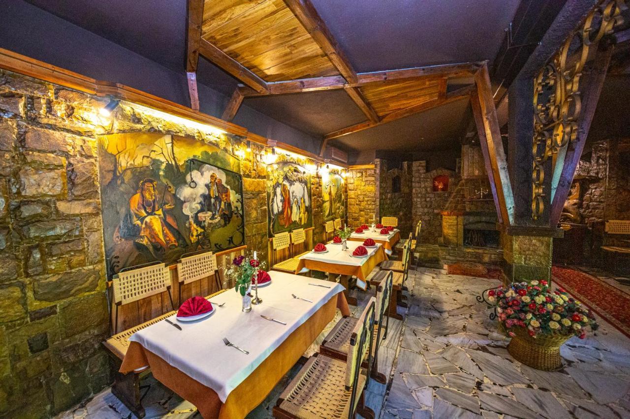 Hotel Legjenda Shkodër 외부 사진
