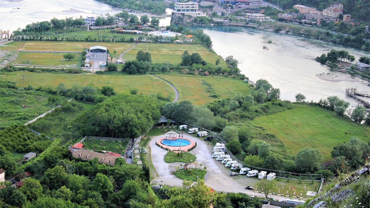 Hotel Legjenda Shkodër 외부 사진